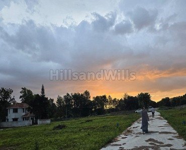 12.86 cents residential plot for sale  in athnavur yelagiri