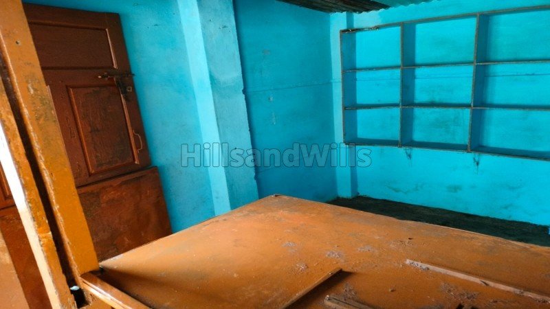 ₹10 K | 500 sq. ft shop for rent  in observatory kodaikanal along with 600 sq.ft. land