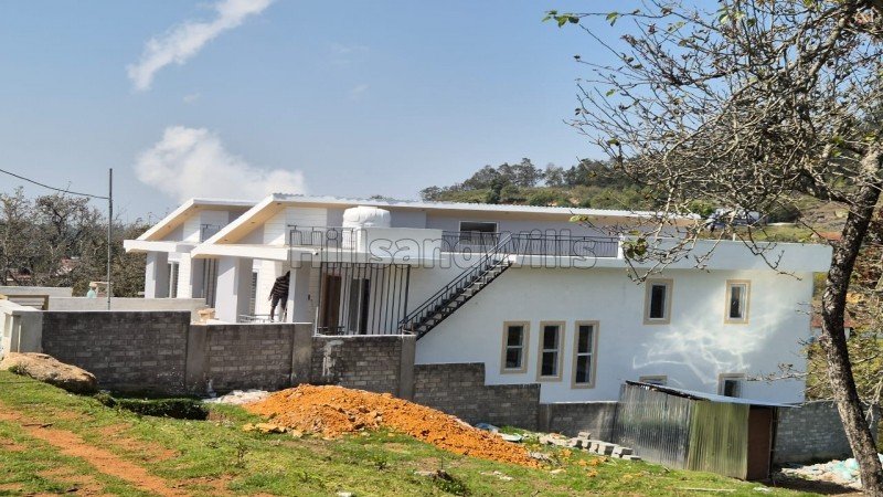 ₹1.95 Cr | 5bhk villa for sale  in observatory road kodaikanal