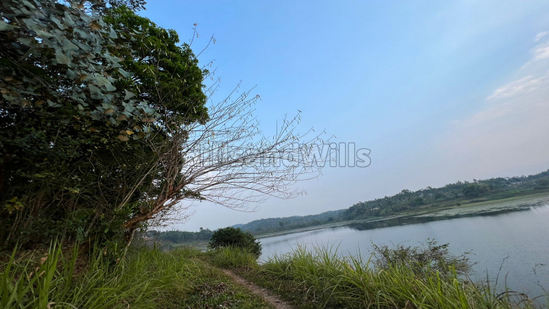 ₹48 Lac | 30 cents residential plot for sale in karapuzha wayanad