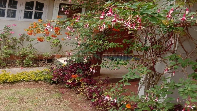 ₹1.95 Cr | 4bhk villa for sale  near lake, observatory road kodaikanal