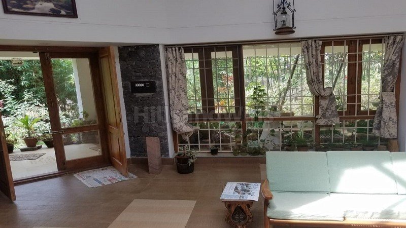 ₹3.75 Cr | 3bhk  gated community villa for sale  in pagoda point road yercaud