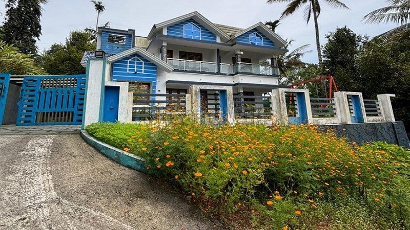 ₹1.70 Cr | 4bhk villa for sale in anachal munnar