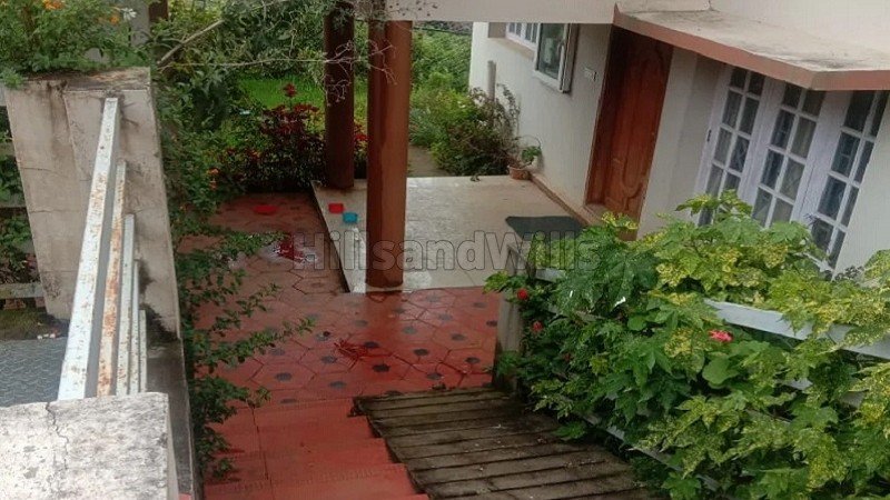 ₹1.95 Cr | 4bhk villa for sale  near lake, observatory road kodaikanal