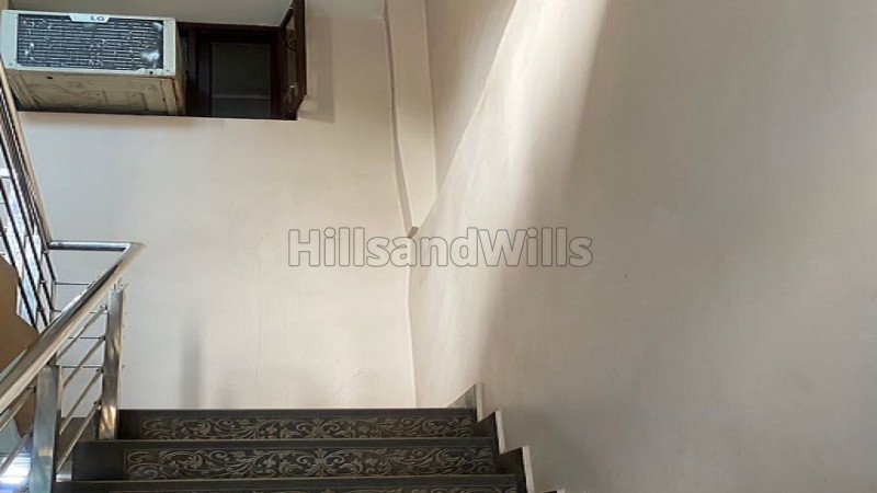 ₹1.70 Cr | 1200 sq. ft showroom for sale  in palampur dharamshala along with 1400 sq.ft. land