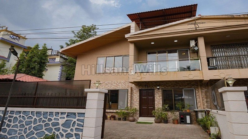 ₹2.50 Cr&nbsp;|&nbsp;4bhk  villa with private pool for sale  in tungarli lonavala