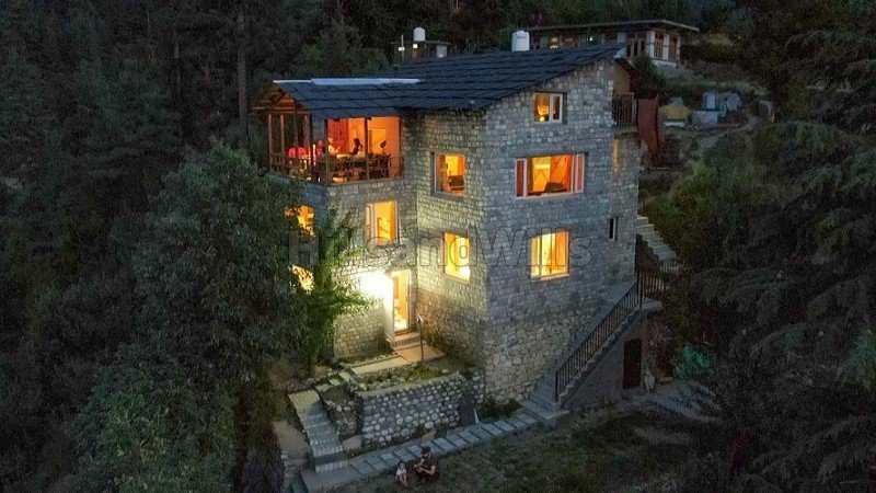 ₹3.50 Cr | 5bhk villa for sale  in jibhi, tirthan valley, kullu-manali