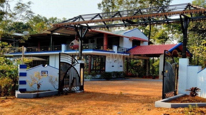 ₹1 Lac&nbsp;|&nbsp;5bhk cottage for rent  in mullayangiri chikmagalur