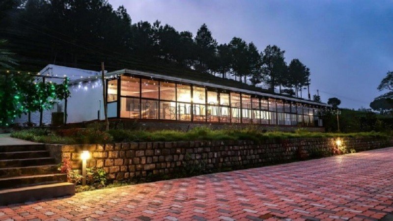 ₹7 Cr&nbsp;|&nbsp;6bhk  cottage along with a 3bhk house for sale  in kotagiri