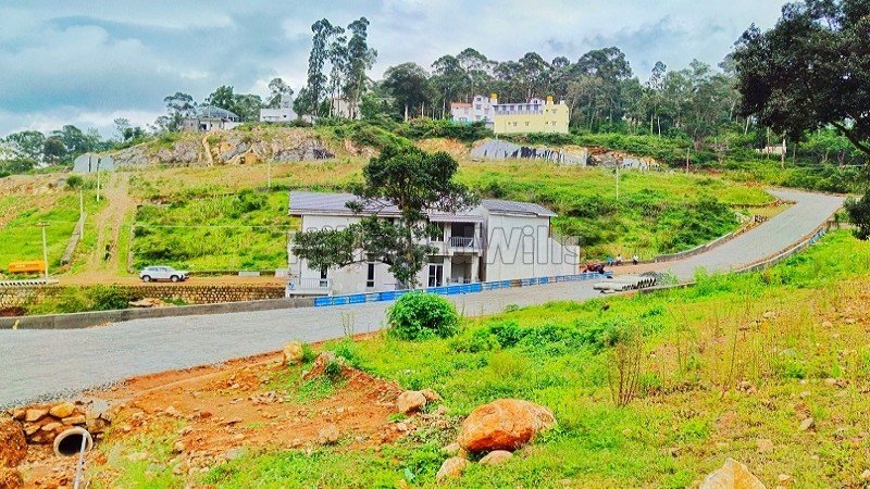 ₹21 Lac | 700 sq.ft. residential plot for sale  in pakkoda point main road near main lake yercaud