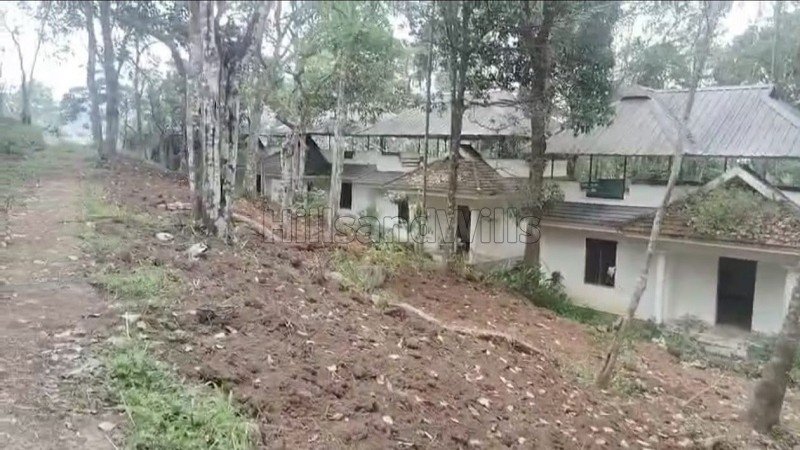 ₹2.50 Cr | 10bhk cottage for sale  in santhanpara munnar