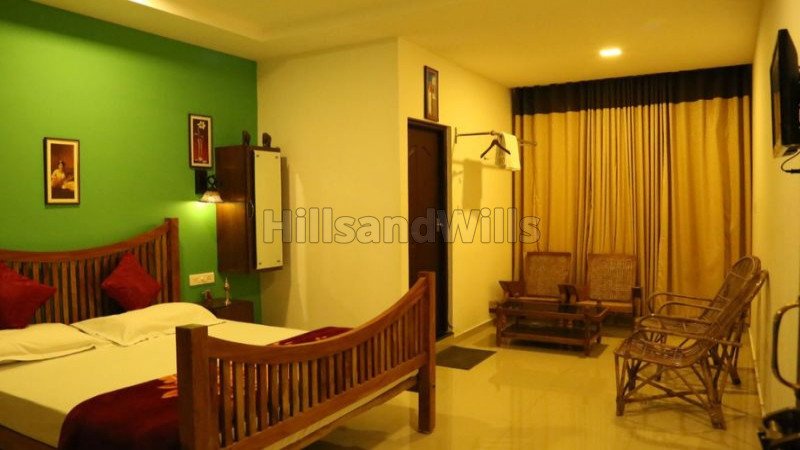 ₹6 Cr | 4000 sq. ft homestay for sale  in munnar along with 23 cents land