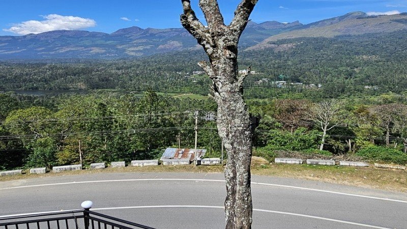 ₹1.30 Cr | 3bhk  premium cottage for sale  in poopara, munnar