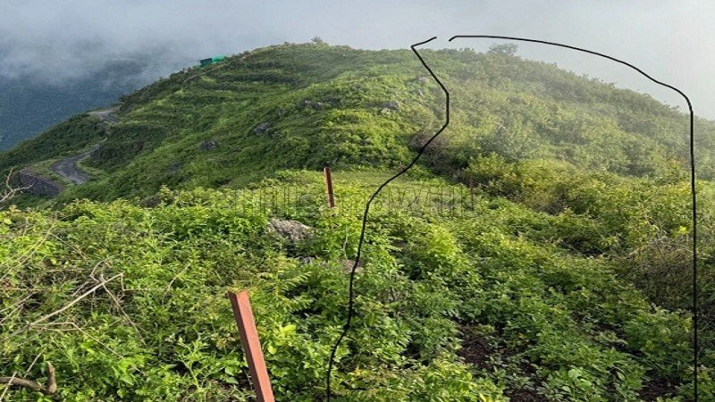 ₹4.40 Cr | 237600 sq.ft.  ganga river view land for sale  in devprayag tota ghati, near rishikesh