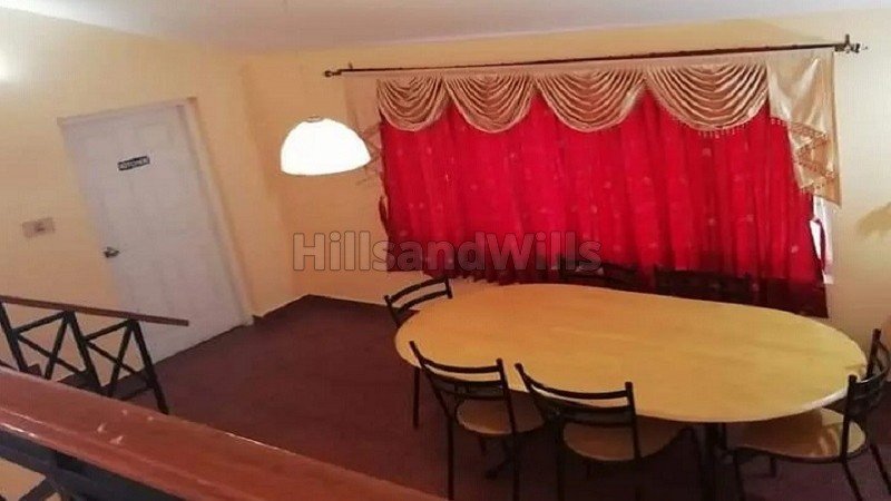 ₹2.30 Cr | 5bhk cottage for sale  in doddabetta road ooty