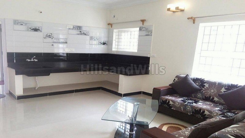 ₹2.25 Cr | 2000 sq. ft homestay for sale  in ooty along with 6 cents land