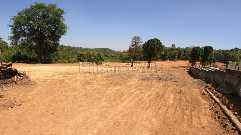 ₹30 Lac | 7.5 cents residential plot for sale in somwarpet coorg