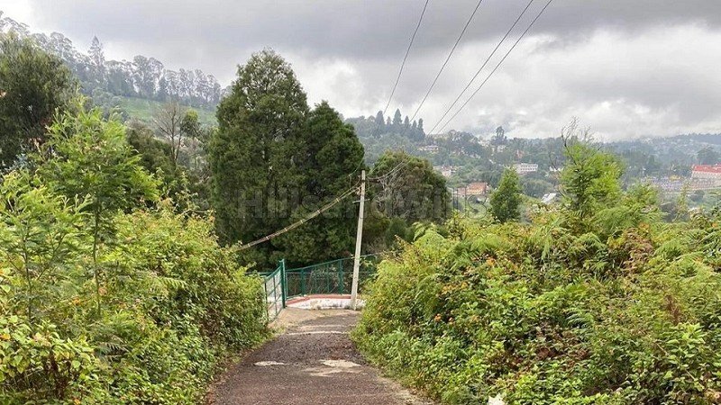 ₹1.50 Cr | 25 cents  residential plot for sale  in chinna vandishola (near barracks -mrc), coonoor