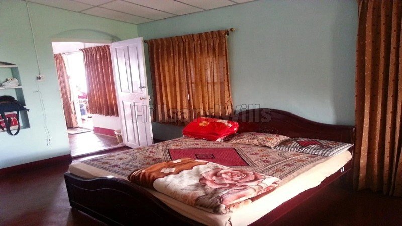 ₹4 Cr | 3bhk villa for sale  in avenue road kotagiri