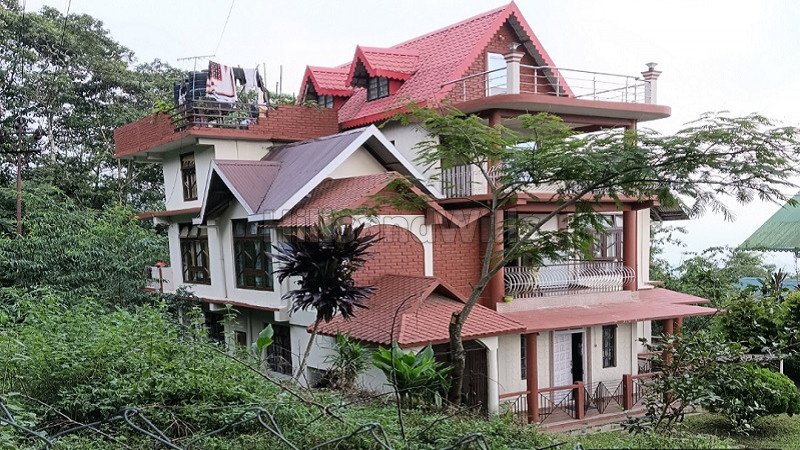 ₹1.30 Cr | 7bhk independent house for sale  in 10th mile kalimpong near darjeeling