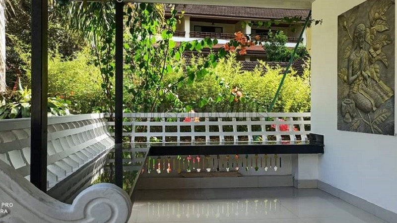 ₹3 Cr | 1000 sq. ft resort for sale  in thekkady idukki along with 10 cents land
