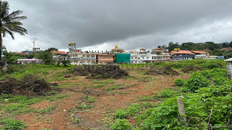 ₹2.40 Cr | 20 cents residential plot for sale in kannika layout madikeri coorg