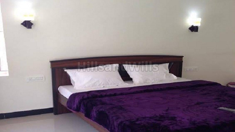 ₹2.25 Cr | 2000 sq. ft homestay for sale  in ooty along with 6 cents land