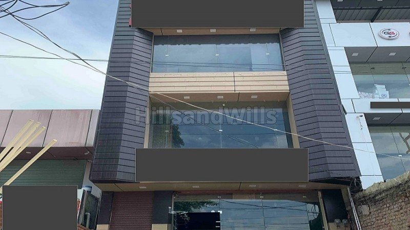 ₹4 Cr | 2000 sq. ft complex for sale  in gumaniwala rishikesh along with 2520 sq.ft. land