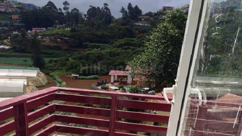 ₹2.25 Cr | 2000 sq. ft homestay for sale  in ooty along with 6 cents land