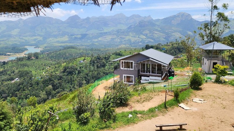 3300 sq. ft resort for sale in pooppara munnar along with 30 cents land