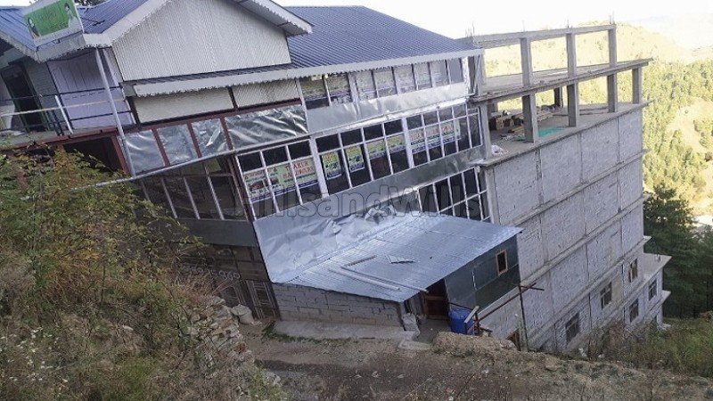 ₹8 Cr | 1bhk  x 21 nos apartment building for sale  in theog shimla