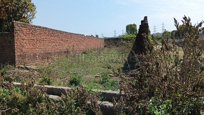₹46.50 Lac | 1600 sq.ft. commerical land for sale  in shimla bypass road dehradun
